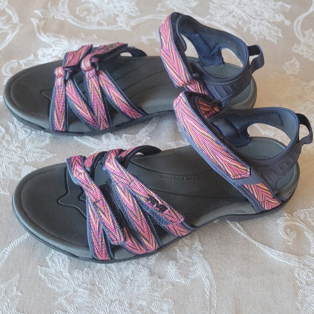 TEVA Tirra Palms Indigo/Rose Violet Women's 8 Hiking/Water Sandals